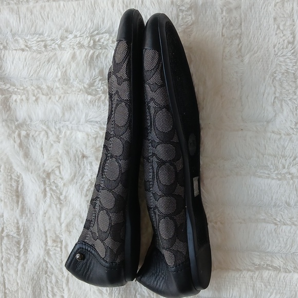 Coach Chelsea Logo Balarinia Flats, Size 9 - Picture 2 of 4